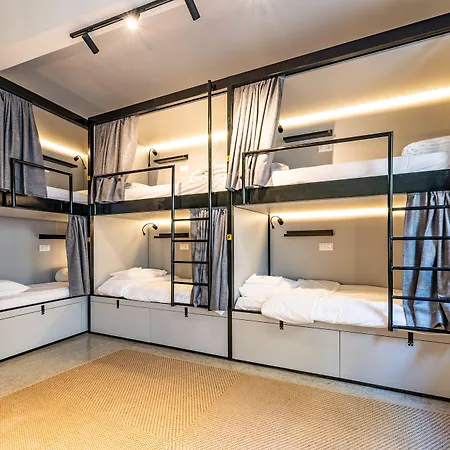 Athens Hub Hostel-3